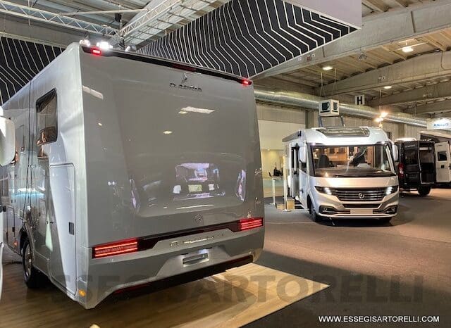 ADRIA SUPERSONIC 890 LC 170 CV AUTOMATICO GAMMA 2023 ALKO FULL DOPPIO ASSE MERCEDES SPRINTER pieno