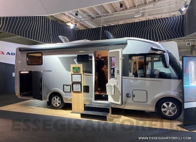 ADRIA SUPERSONIC 890 LC 170 CV AUTOMATICO GAMMA 2023 ALKO FULL DOPPIO ASSE MERCEDES SPRINTER pieno