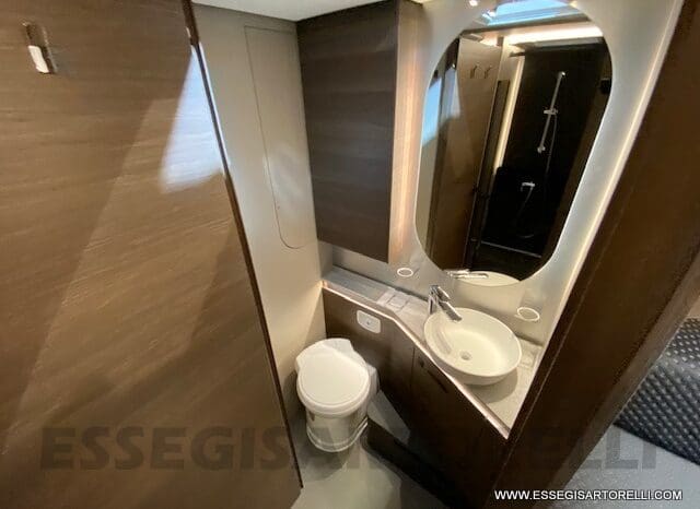 ADRIA SUPERSONIC 890 LC 170 CV AUTOMATICO GAMMA 2023 ALKO FULL DOPPIO ASSE MERCEDES SPRINTER pieno