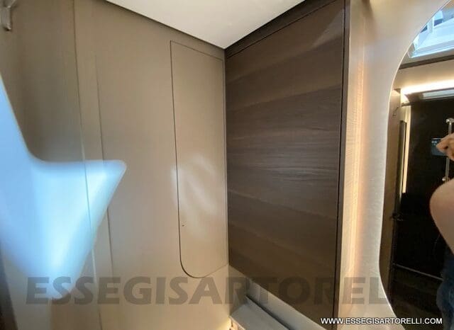 ADRIA SUPERSONIC 890 LC 170 CV AUTOMATICO GAMMA 2023 ALKO FULL DOPPIO ASSE MERCEDES SPRINTER pieno