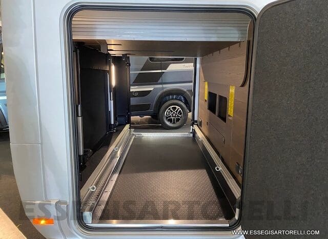 ADRIA SUPERSONIC 890 LC 170 CV AUTOMATICO GAMMA 2023 ALKO FULL DOPPIO ASSE MERCEDES SPRINTER pieno