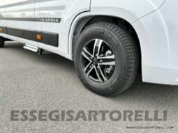 ADRIA NEW TWIN SPORTS 640 SGX SUPREME 35H 140 cv tetto sollevabile webasto skyroof GAMMA 2023 pieno