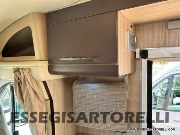 SEMINTEGRALE CI RIVIERA ELITE P 2010 LETTO NAUTICO KM 18.736 pieno