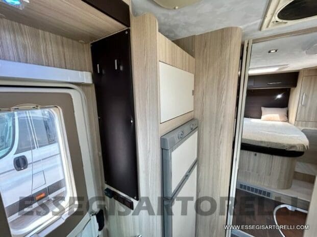 SEMINTEGRALE CI RIVIERA ELITE P 2010 LETTO NAUTICO KM 18.736 pieno