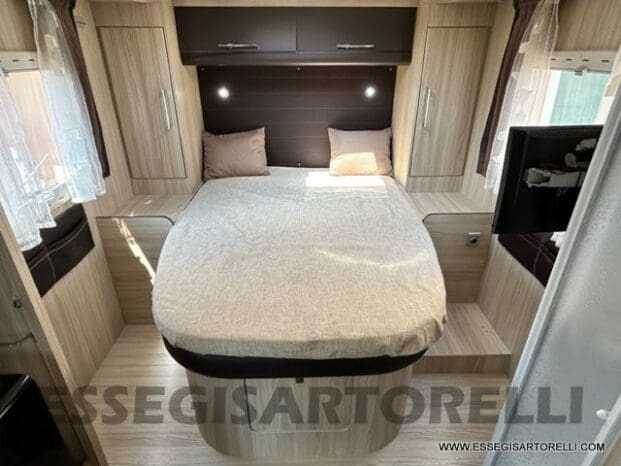 SEMINTEGRALE CI RIVIERA ELITE P 2010 LETTO NAUTICO KM 18.736 pieno