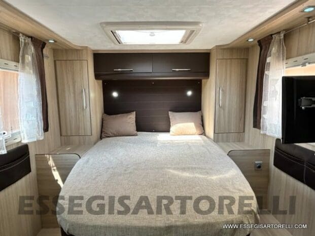 SEMINTEGRALE CI RIVIERA ELITE P 2010 LETTO NAUTICO KM 18.736 pieno