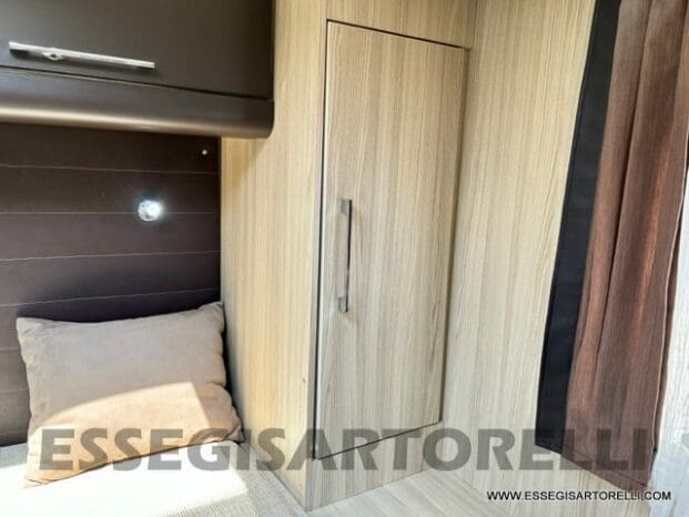 SEMINTEGRALE CI RIVIERA ELITE P 2010 LETTO NAUTICO KM 18.736 pieno