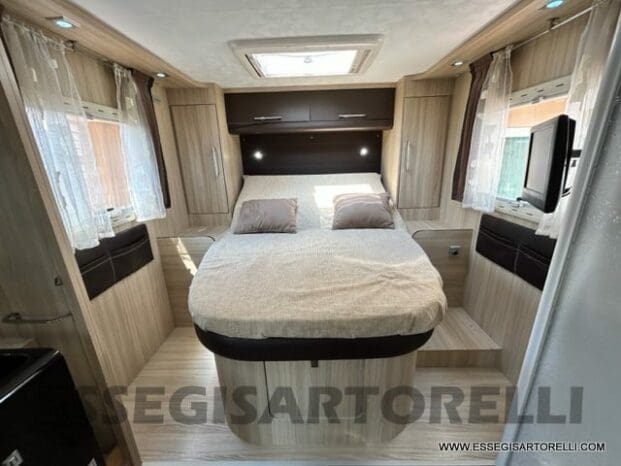 SEMINTEGRALE CI RIVIERA ELITE P 2010 LETTO NAUTICO KM 18.736 pieno