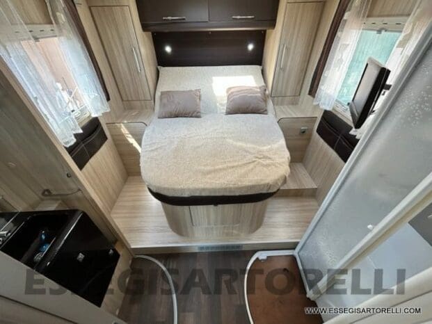 SEMINTEGRALE CI RIVIERA ELITE P 2010 LETTO NAUTICO KM 18.736 pieno
