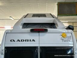 ADRIA NEW TWIN SPORTS 640 SGX SUPREME 35H 140 cv tetto sollevabile webasto skyroof GAMMA 2023 pieno