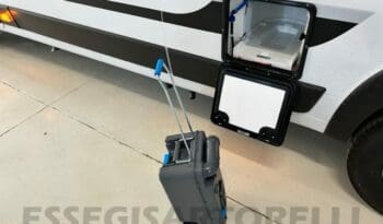 ADRIA NEW TWIN SPORTS 640 SGX SUPREME 35H 140 cv tetto sollevabile webasto skyroof GAMMA 2023 pieno