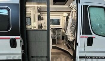 ADRIA NEW TWIN SPORTS 640 SGX SUPREME 35H 140 cv tetto sollevabile webasto skyroof GAMMA 2023 pieno