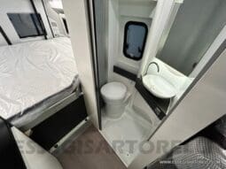 ADRIA NEW TWIN SPORTS 640 SGX SUPREME 35H 140 cv tetto sollevabile webasto skyroof GAMMA 2023 pieno