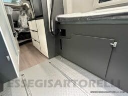 ADRIA NEW TWIN SPORTS 640 SGX SUPREME 35H 140 cv tetto sollevabile webasto skyroof GAMMA 2023 pieno