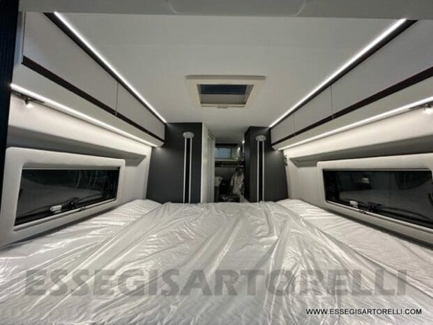 ADRIA NEW TWIN SPORTS 640 SGX SUPREME 35H 140 cv tetto sollevabile webasto skyroof GAMMA 2023 pieno