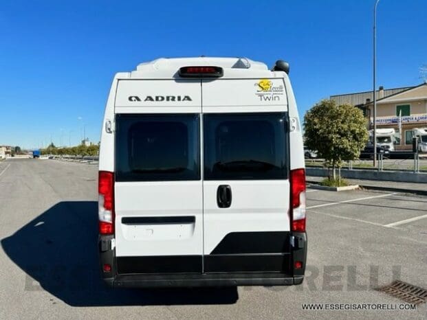 ADRIA NEW TWIN SPORTS 640 SGX SUPREME 35H 140 cv tetto sollevabile webasto skyroof GAMMA 2023 pieno