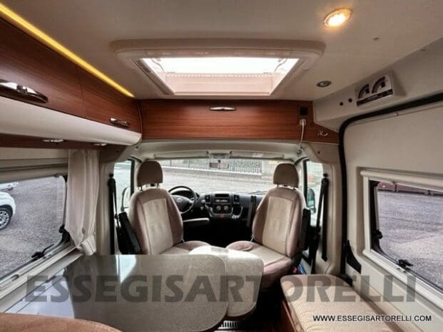 ADRIA TWIN PLUS 600 SF VAN 599 CM UNIPROPR. 2013 KM 41.242 pieno
