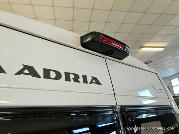 Adria New Twin PLUS 600 SPB gamma 2023 pieno