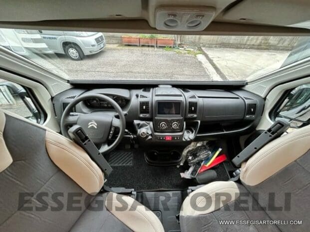 Chausson V 594 S VIP ROADLINE TETTO SOLLEVABILE POP-UP 540 cm pieno