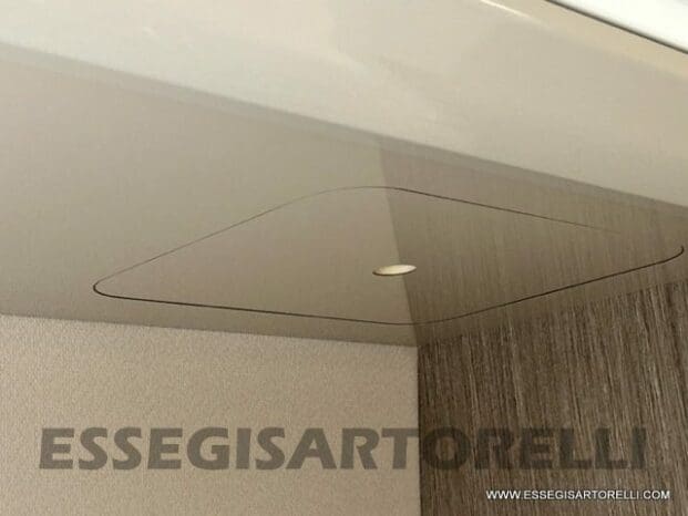 Chausson V 594 S VIP ROADLINE TETTO SOLLEVABILE POP-UP 540 cm pieno