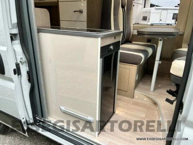 Chausson V 594 S VIP ROADLINE TETTO SOLLEVABILE POP-UP 540 cm pieno