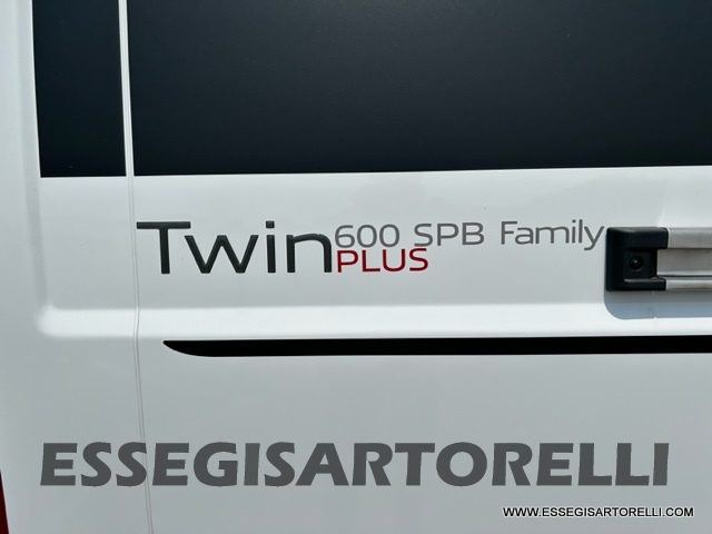 Adria New Twin PLUS 600 SPB FAMILY gamma 2023 doppio matrimoniale webasto full