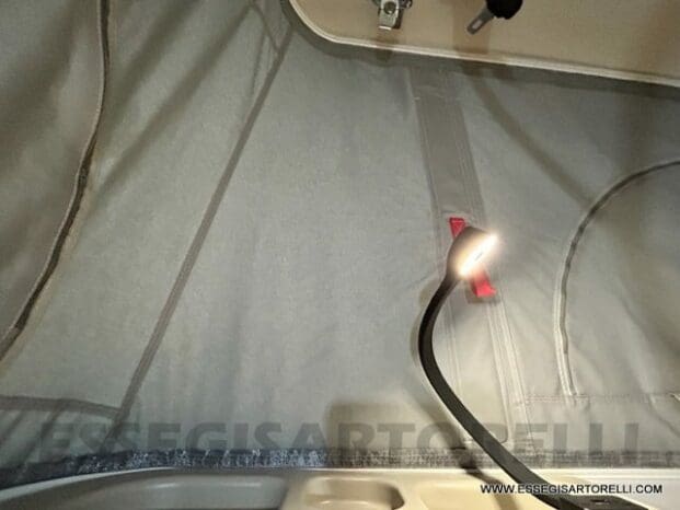 Chausson V 594 S VIP ROADLINE TETTO SOLLEVABILE POP-UP 540 cm pieno