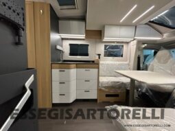 ADRIA MATRIX PLUS M 670 DL GAMMA 2023 letti gemelli e garage doppio pavimento pieno