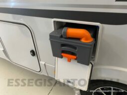 ADRIA MATRIX PLUS M 670 DL GAMMA 2023 letti gemelli e garage doppio pavimento pieno