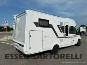 ADRIA MATRIX PLUS M 670 DL GAMMA 2023 letti gemelli e garage doppio pavimento