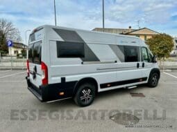 CAMPER PURO VAN LETTI GEMELLI 4 VIAGGIO 636 NOLEGGIO pieno