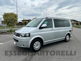 WESTFALIA CALIFORNIA T5 COACH 2010 TETTO ELETTRICO SOLLEVABILE FULL MOUNTAIN EDITION