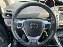 TOYOTA VERSO 2.0 D-4D MONOVOLUME 7 POSTI FULL NAVI, CLIMA, TELECAMERA EURO 5 FAP pieno