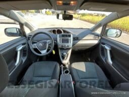 TOYOTA VERSO 2.0 D-4D MONOVOLUME 7 POSTI FULL NAVI, CLIMA, TELECAMERA EURO 5 FAP pieno