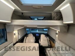 Adria Sonic Plus 700 SL garage letti gemelli GAMMA 2024 FARI LED E UCONNECT 10″ AUTOMATICO pieno