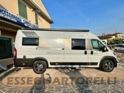 CAMPER PURO VAN LETTI GEMELLI 4 VIAGGIO 636 NOLEGGIO pieno