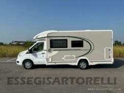 CHAUSSON TITANIUM 720 AUTOMATICO 170 CV POWER SEMINTEGRALE BASCULANTE 5 POSTI VIAGGIO 2023 pieno