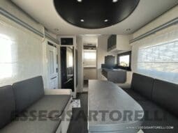 CHAUSSON TITANIUM 720 AUTOMATICO 170 CV POWER SEMINTEGRALE BASCULANTE 5 POSTI VIAGGIO 2023 pieno