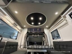 CHAUSSON TITANIUM 720 AUTOMATICO 170 CV POWER SEMINTEGRALE BASCULANTE 5 POSTI VIAGGIO 2023 pieno