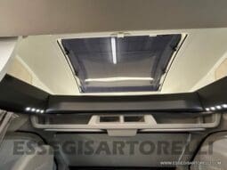 CHAUSSON TITANIUM 720 AUTOMATICO 170 CV POWER SEMINTEGRALE BASCULANTE 5 POSTI VIAGGIO 2023 pieno