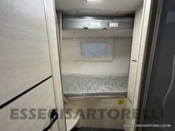 CHAUSSON TITANIUM 720 AUTOMATICO 170 CV POWER SEMINTEGRALE BASCULANTE 5 POSTI VIAGGIO 2023 pieno