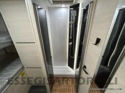 CHAUSSON TITANIUM 720 AUTOMATICO 170 CV POWER SEMINTEGRALE BASCULANTE 5 POSTI VIAGGIO 2023 pieno