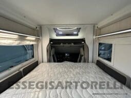 CHAUSSON TITANIUM 720 AUTOMATICO 170 CV POWER SEMINTEGRALE BASCULANTE 5 POSTI VIAGGIO 2023 pieno