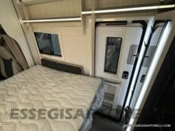 CHAUSSON TITANIUM 720 AUTOMATICO 170 CV POWER SEMINTEGRALE BASCULANTE 5 POSTI VIAGGIO 2023 pieno