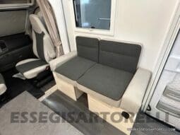 CHAUSSON TITANIUM 720 AUTOMATICO 170 CV POWER SEMINTEGRALE BASCULANTE 5 POSTI VIAGGIO 2023 pieno