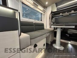 CHAUSSON TITANIUM 720 AUTOMATICO 170 CV POWER SEMINTEGRALE BASCULANTE 5 POSTI VIAGGIO 2023 pieno