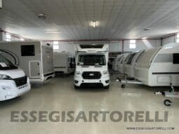 CHAUSSON TITANIUM 720 AUTOMATICO 170 CV POWER SEMINTEGRALE BASCULANTE 5 POSTI VIAGGIO 2023 pieno