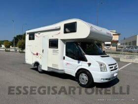 CHALLENGER GENESIS 31 GARAGE MANSARDATO COMPATTO 589 CM 130 CV EURO 4 2009