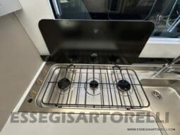 ADRIA COMPACT AXESS DL LETTI GEMELLI GARAGE 699 CM GAMMA 2024 pieno