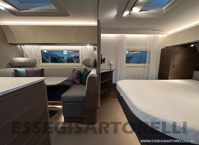 ADRIA ALPINA 663 PT CARAVAN 7 POSTI VETRORESINA ALDE pieno